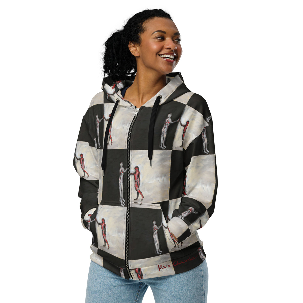 ENCOUNTER zip hoodie – front on model, smiling woman